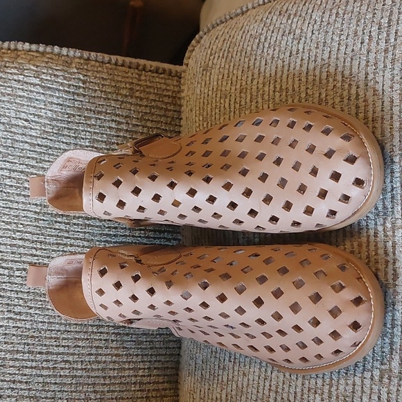 Coolway Leather Ankle Boots - Picture 2 of 9